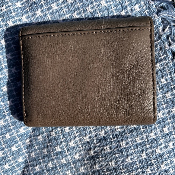 Marc by Marc Jacobs wallet. Has a pen mark. - Picture 2 of 4